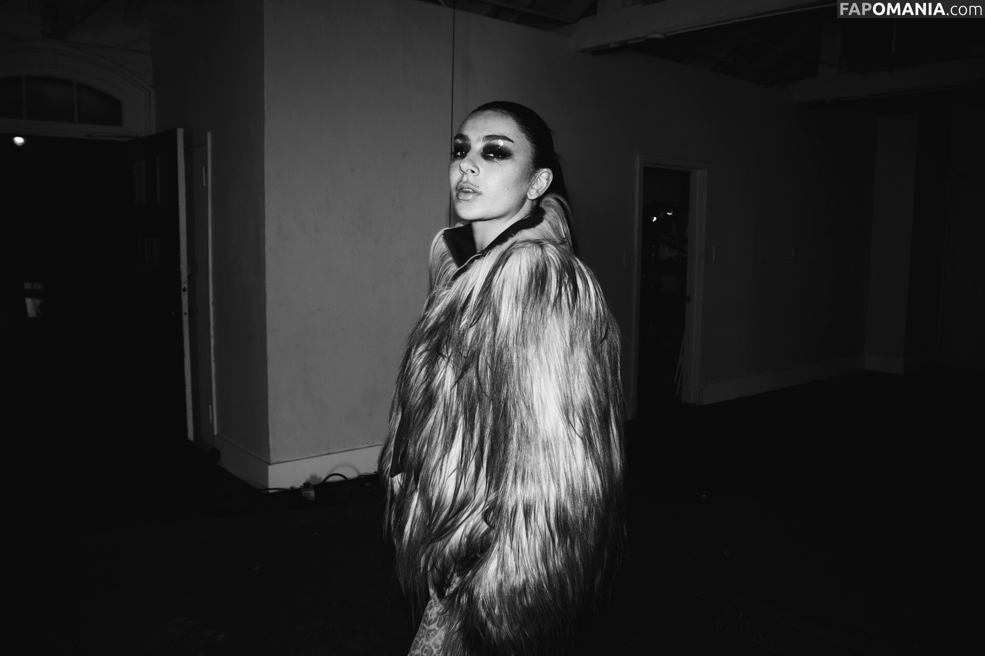 Charli XCX / charli_xcx / charlignarly / charlixcx / https: Naakt OnlyFans  Gelekte foto #1280