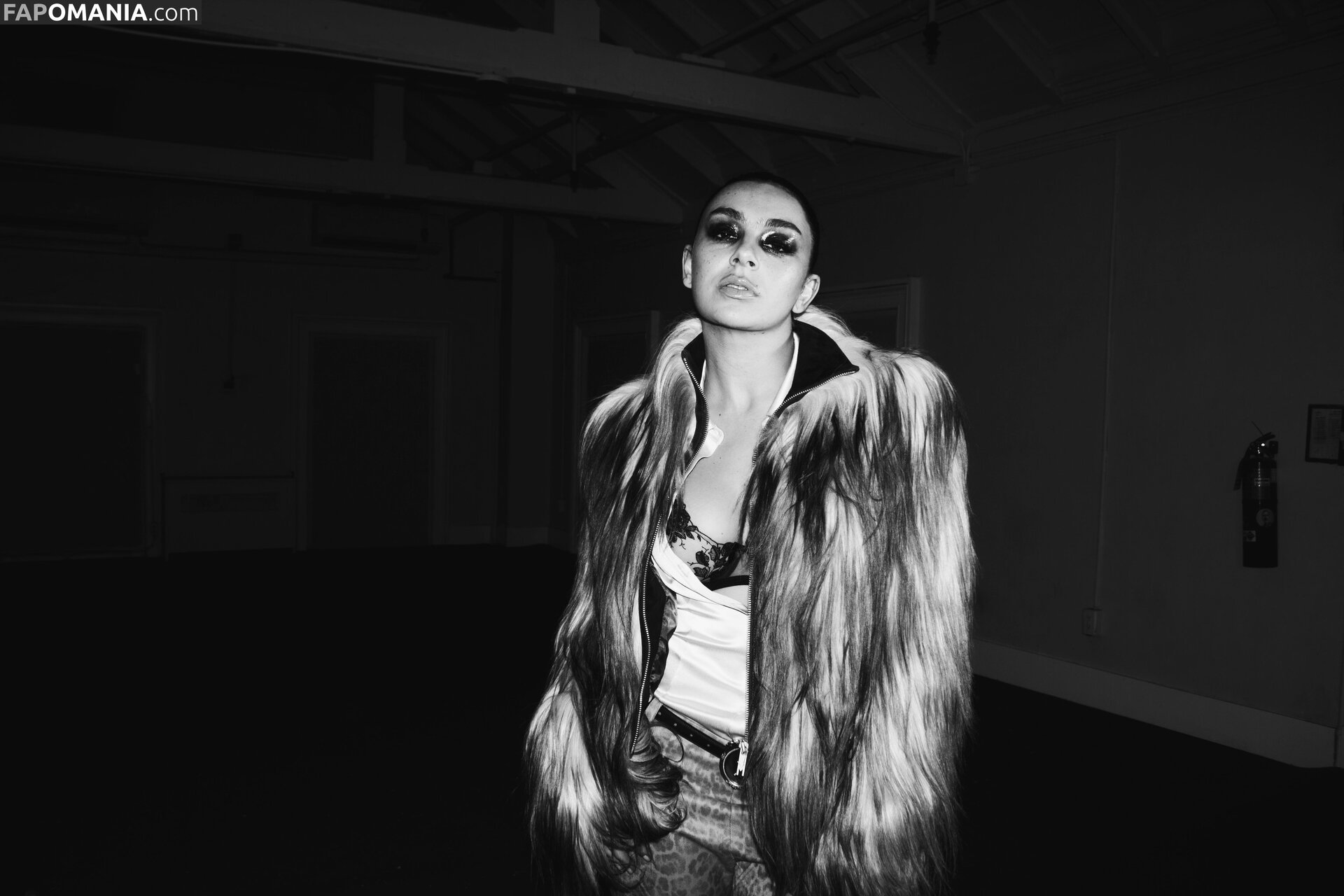 Charli XCX / charli_xcx / charlignarly / charlixcx / https: Naakt OnlyFans  Gelekte foto #1281