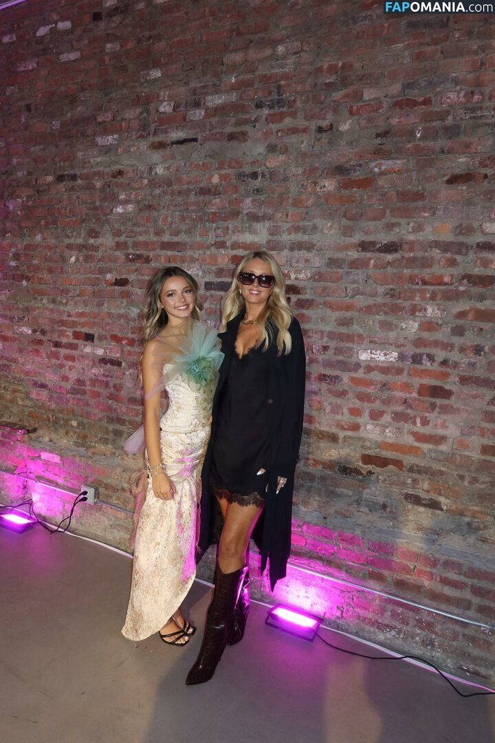 Chasity and Elli Nolan Naakt OnlyFans  Gelekte foto #3