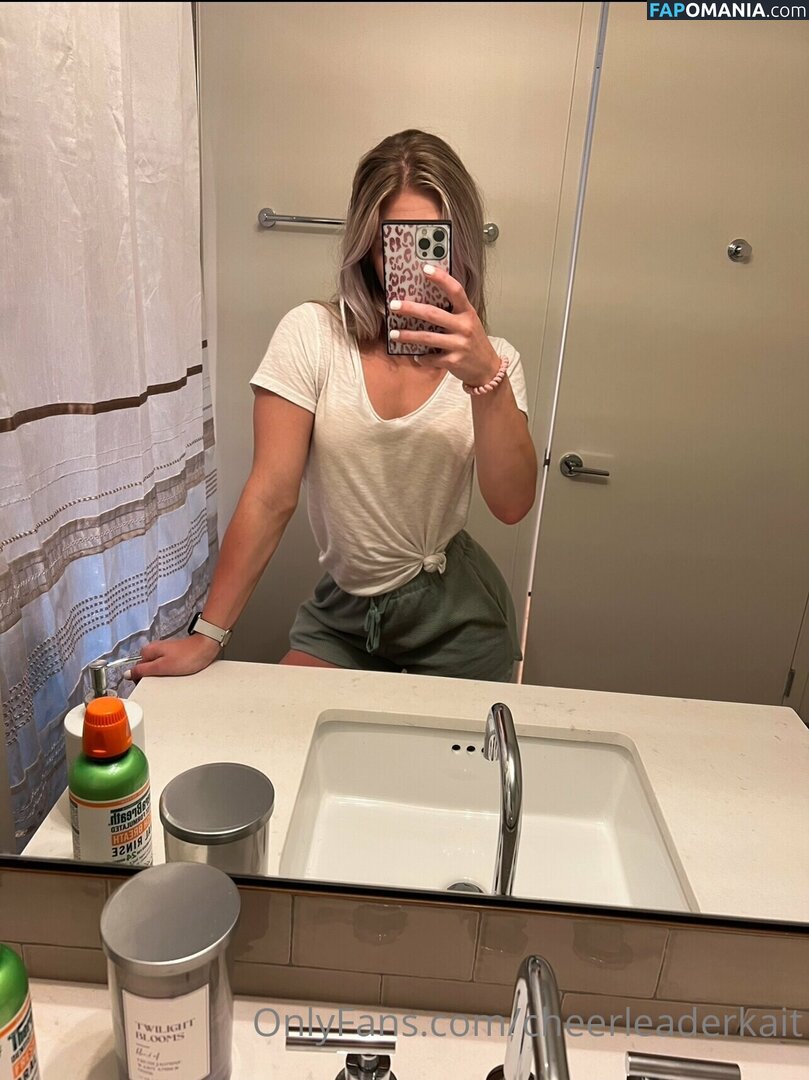 Cheerleader Kait / cheerleaderkait / cheerluvkaitlyn / fitkaitlynxoxo Naakt OnlyFans  Gelekte foto #1565