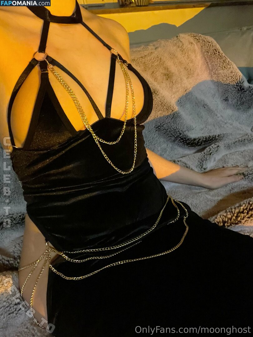 ChillingEve / https: / moonghost / sinnfreiername Naakt OnlyFans  Gelekte foto #4