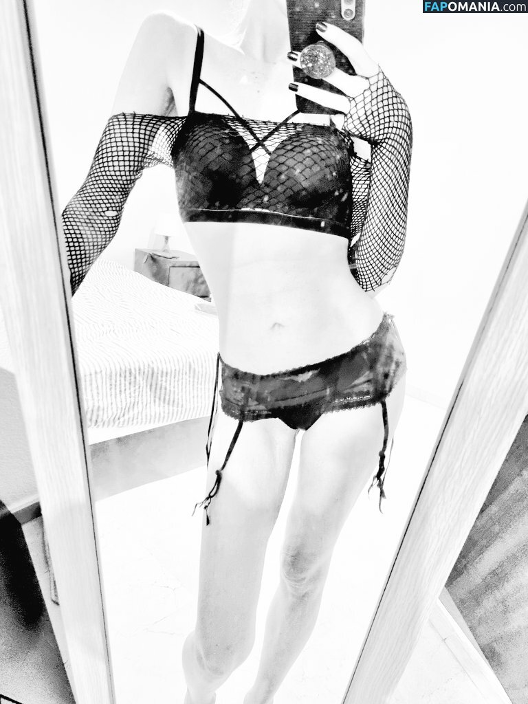 Chio Uyuni / ChioUyuni Naakt OnlyFans  Gelekte foto #1