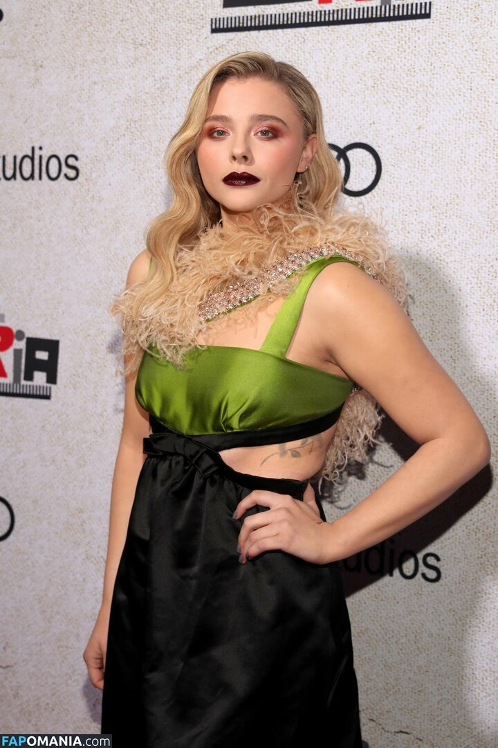 Chloë Grace Moretz / chloegmoretz / https: Naakt OnlyFans  Gelekte foto #141