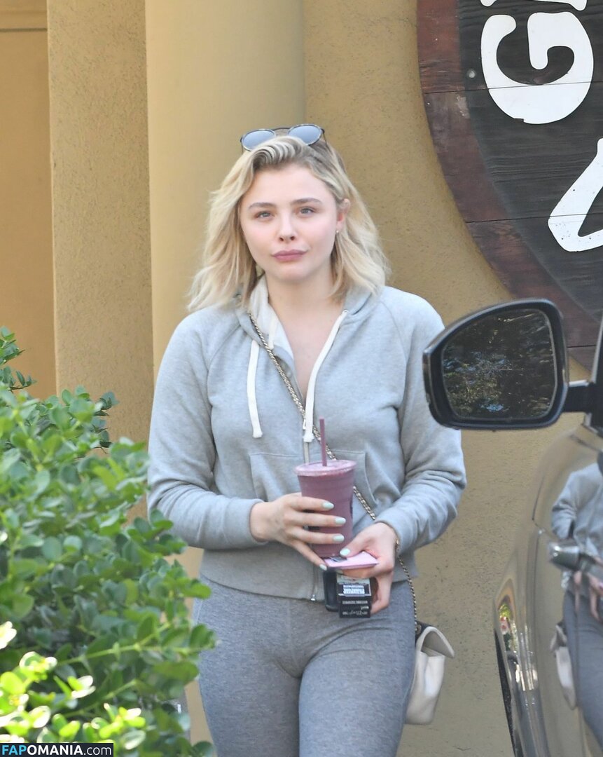 Chloë Grace Moretz / chloegmoretz / https: Naakt OnlyFans  Gelekte foto #526