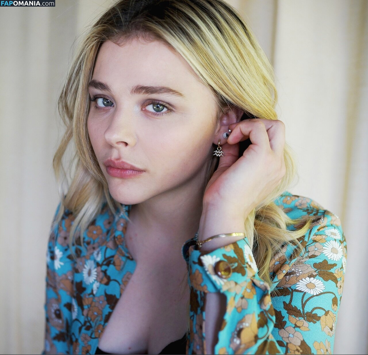 Chloë Grace Moretz / chloegmoretz / https: Naakt OnlyFans  Gelekte foto #597