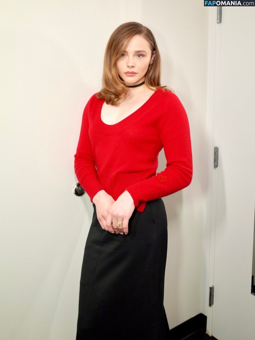 Chloë Grace Moretz / chloegmoretz / https: Naakt OnlyFans  Gelekte foto #937