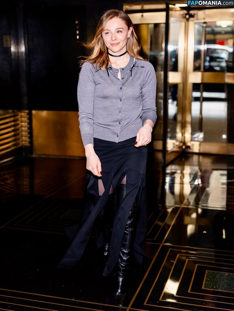Chloë Grace Moretz / chloegmoretz / https: Naakt OnlyFans  Gelekte foto #941