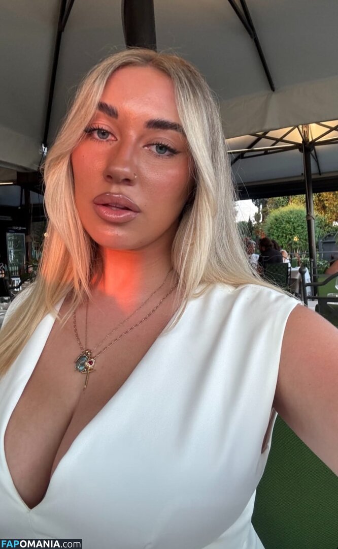 chloemoriondo / https: Naakt OnlyFans  Gelekte foto #11