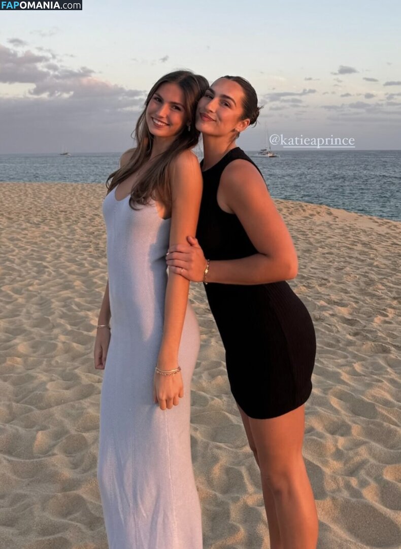 Christine Prince / christinee.prince / christineusi Naakt OnlyFans  Gelekte foto #2