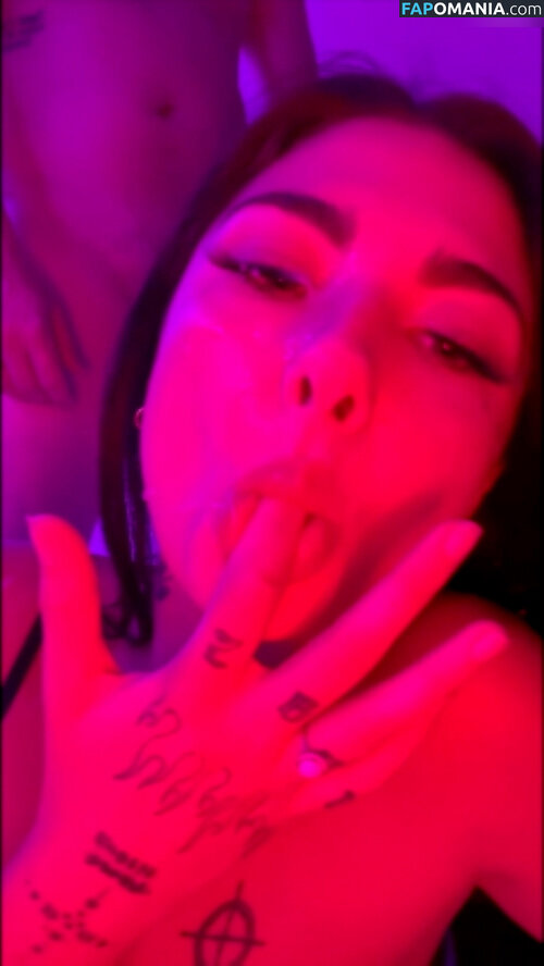 Coco Allen / Suki Sinn / cocoallenxx / sukisinnxxx Naakt OnlyFans  Gelekte foto #1