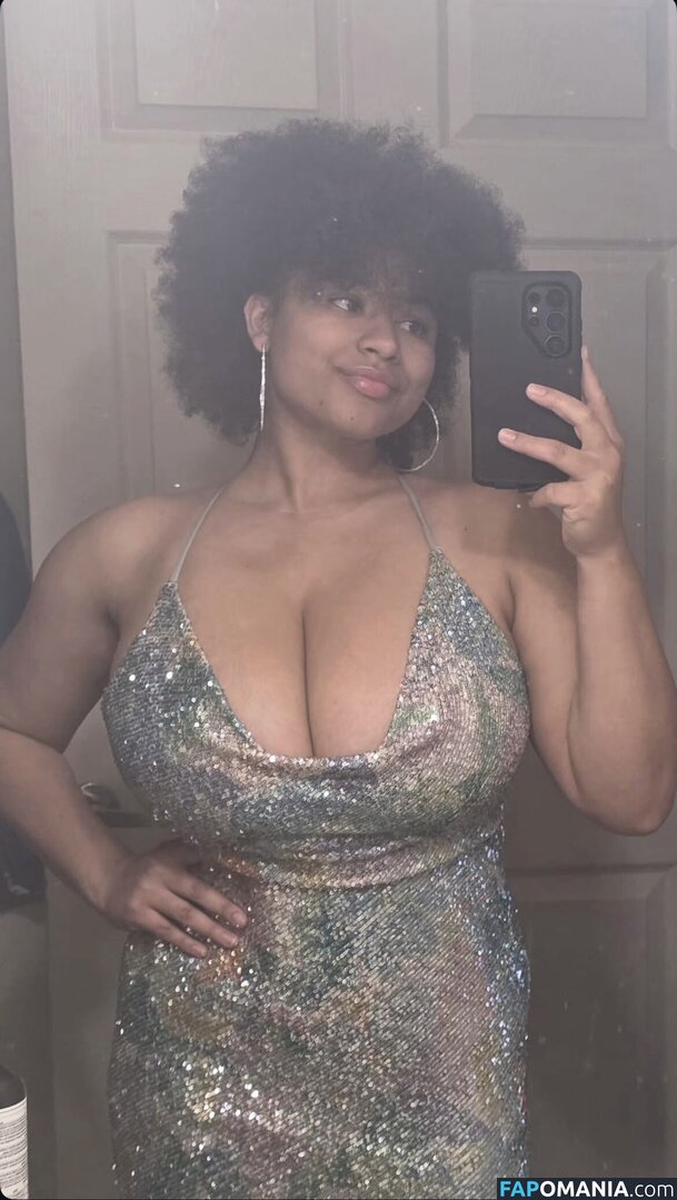 Dina / coco_ppop01 / cocopeepshow Naakt OnlyFans  Gelekte foto #2