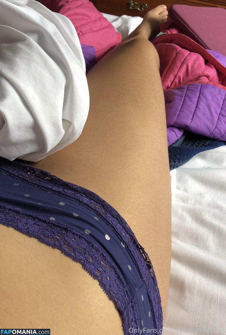 college_u / collegeaura Naakt OnlyFans  Gelekte foto #10