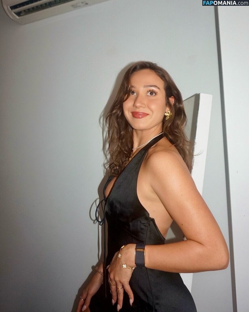 Courtney Sarault / court_sarault / courtsarault / https: Naakt OnlyFans  Gelekte foto #26