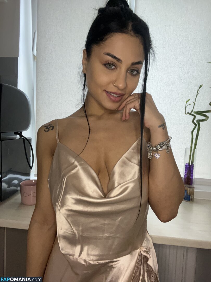 Lexabea_1 / crewkaarina / thekaarina Naakt OnlyFans  Gelekte foto #8