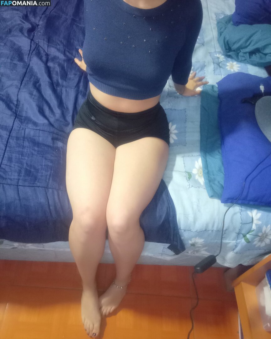 Cristina Scarlett / _Scar_Moon_ / _s_c_a_r_l_e_t_t._ / freescarlettdalton Naakt OnlyFans  Gelekte foto #2