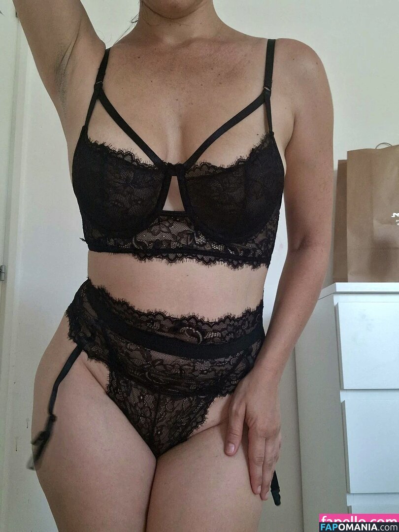 Cuckold_wife93 / cuckold_wife_93 / https: Naakt OnlyFans  Gelekte foto #4