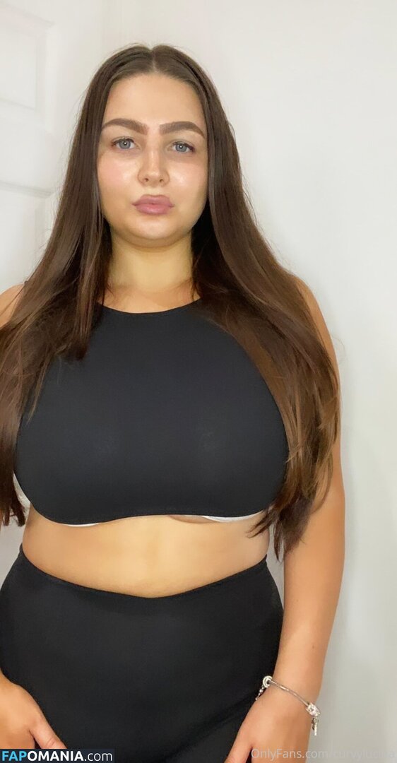 curvylucina / lucialucina Naakt OnlyFans  Gelekte foto #14