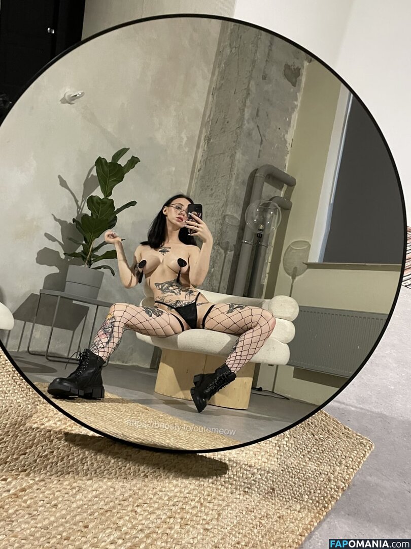 cutemeow / pingvingoritvogne Naakt OnlyFans  Gelekte foto #24