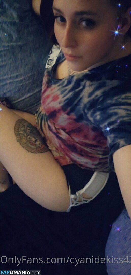 cyanidekiss420 / samanthaxcyanide Naakt OnlyFans  Gelekte foto #22