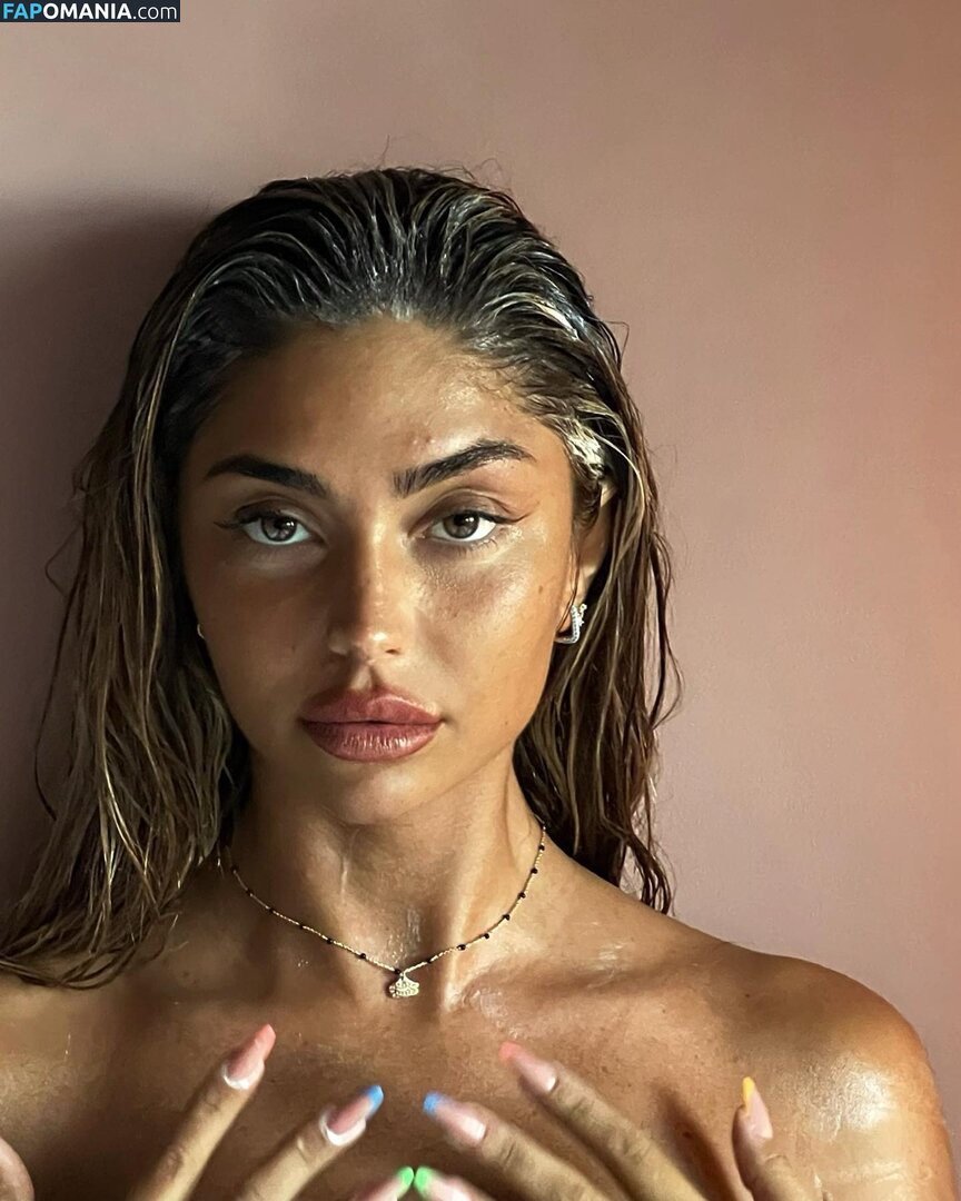 Cynthia Makhoul / cynthiaatvnco / https: / iam_thiaaa Naakt OnlyFans  Gelekte foto #6