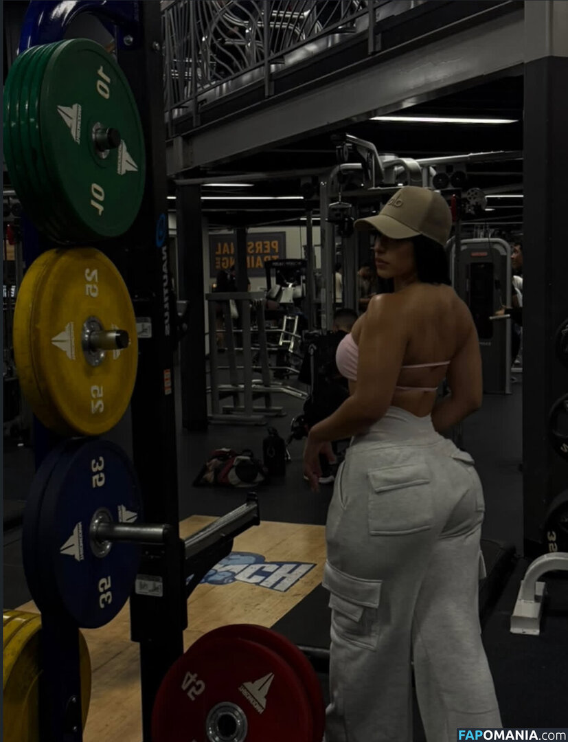cynthiia.xx / cynthiia_xv Naakt OnlyFans  Gelekte foto #2