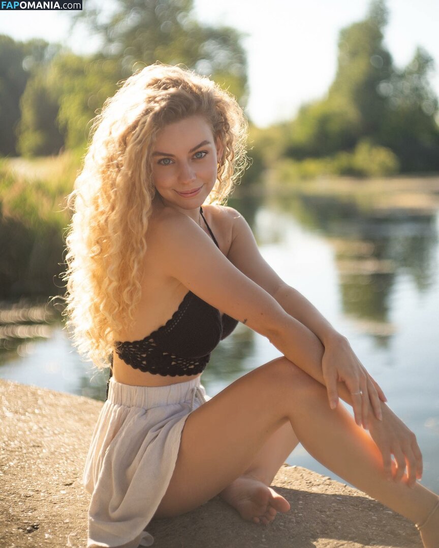 Dalmalaluna / Kitti Dalma / dalunahh Naakt OnlyFans  Gelekte foto #19