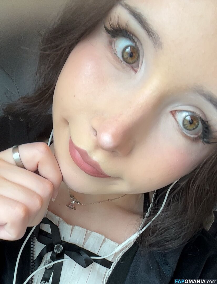 Dangerousdollyne / croquette / loupeticha Naakt OnlyFans  Gelekte foto #2