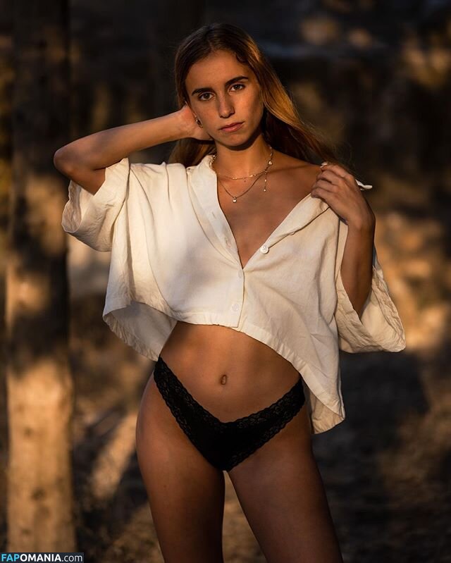 Daniela Karli Naakt OnlyFans  Gelekte foto #1