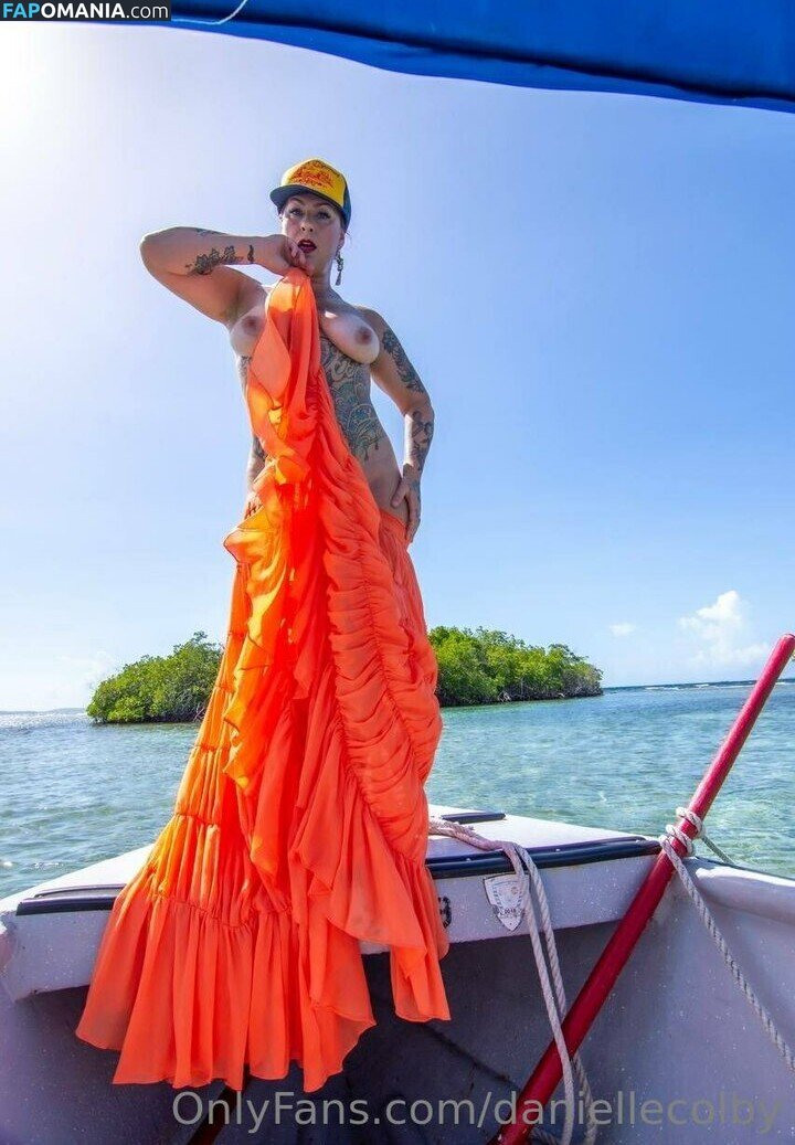 Danielle Colby Naakt Gelekte foto #105