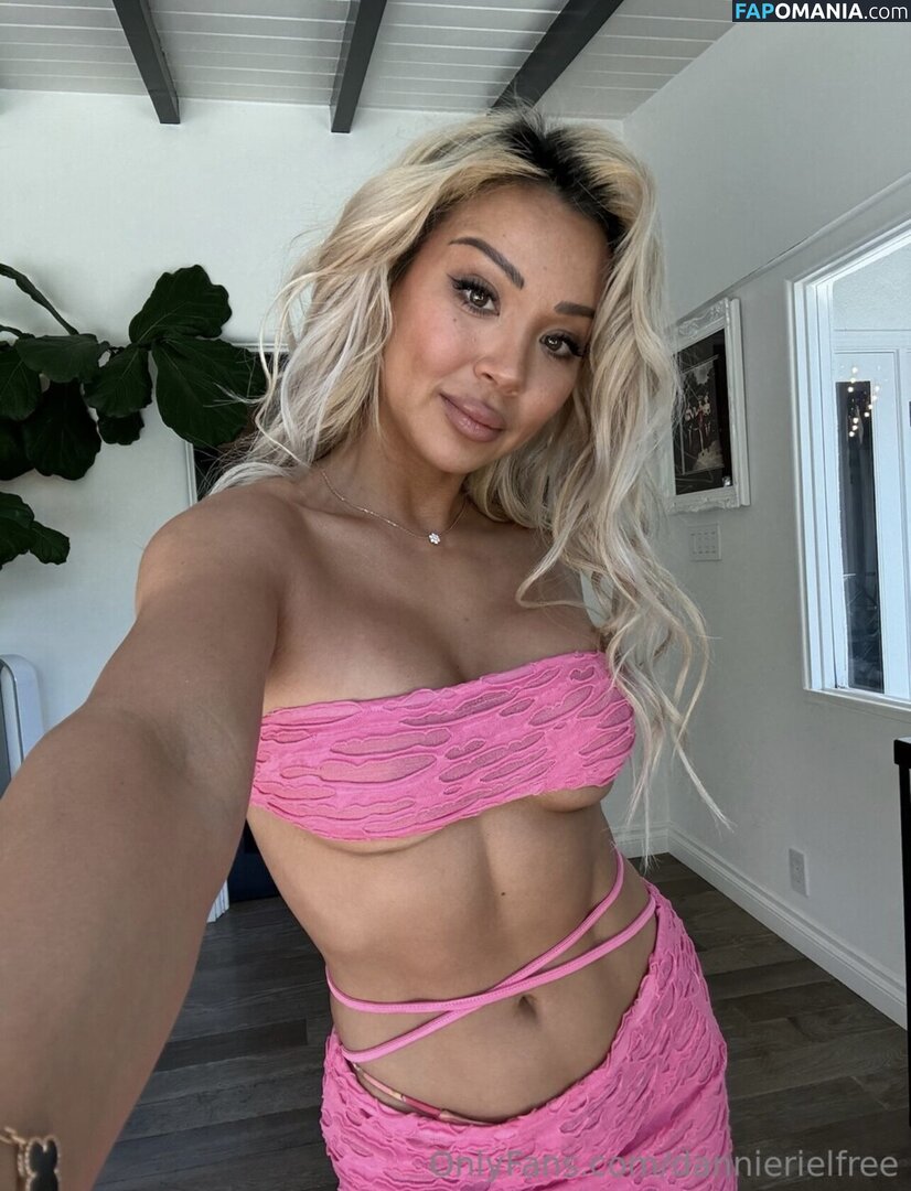 Dannie Riel Naakt OnlyFans  Gelekte foto #1