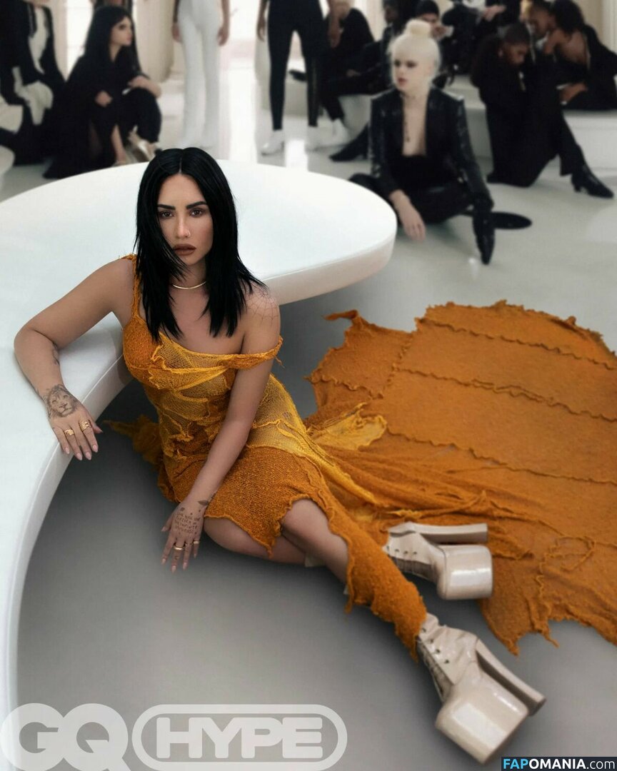 Demi Lovato Naakt Gelekte foto #53