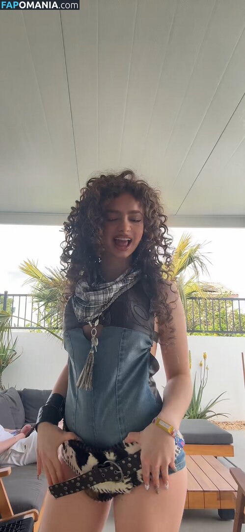 Demitra Kalogeras / demitrakalogeras Naakt OnlyFans  Gelekte foto #23