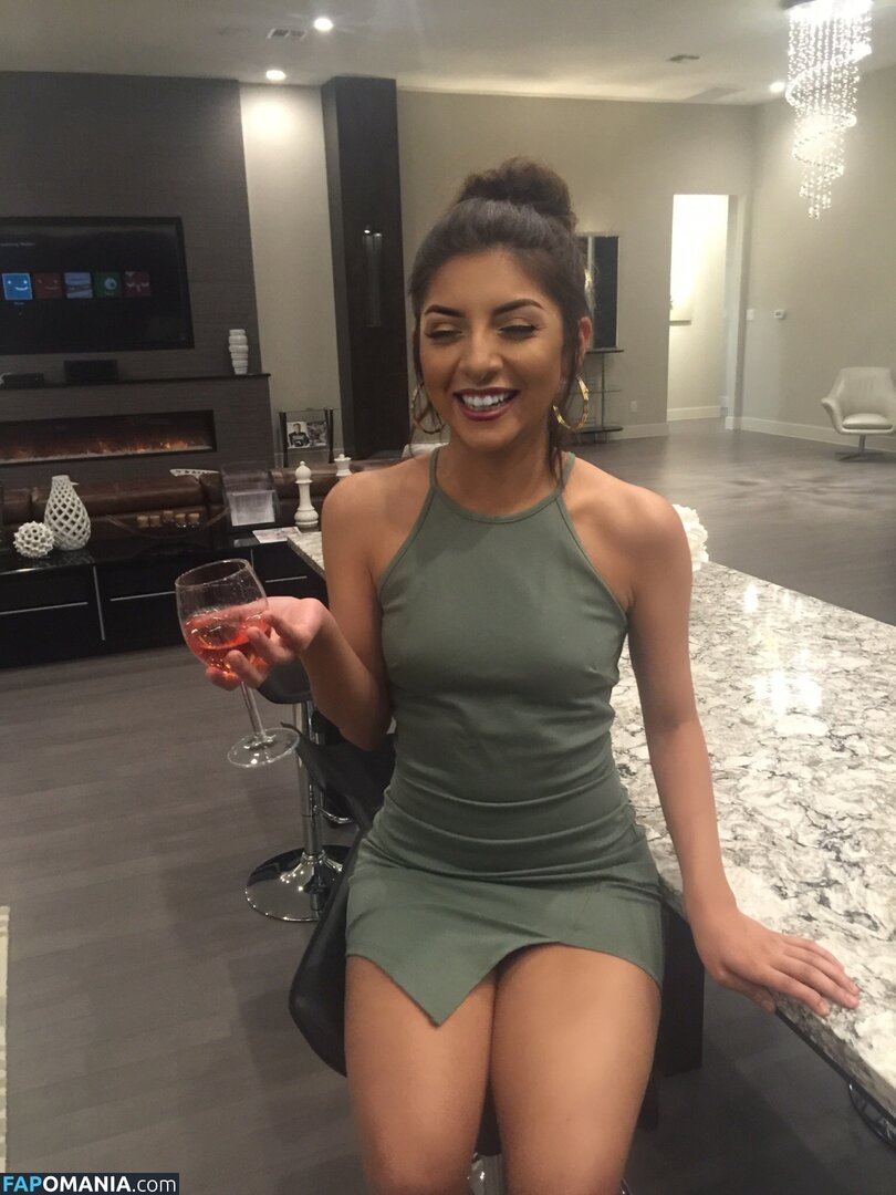 Desi Viral Collection / desi_viral_collections Naakt OnlyFans  Gelekte foto #2
