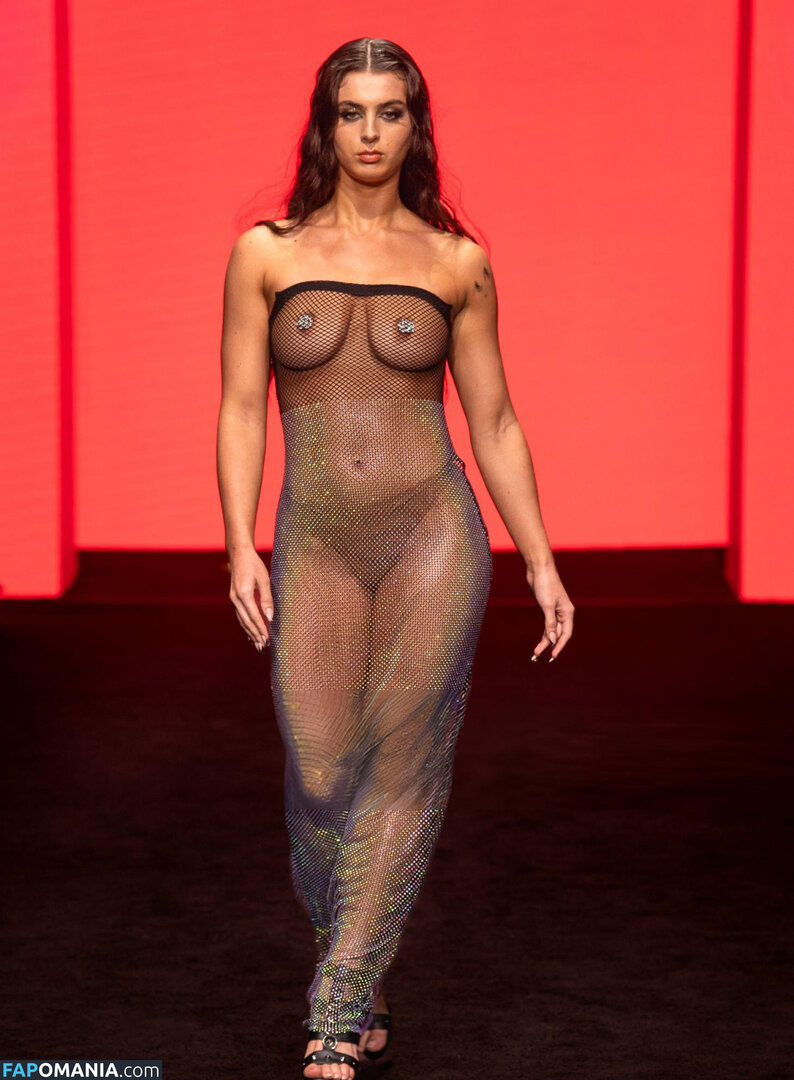 Diana Lapo / diana.lapo Naakt OnlyFans  Gelekte foto #84