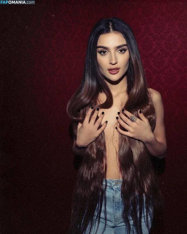 Dina Saeva / senoritasaeva Naakt OnlyFans  Gelekte foto #5