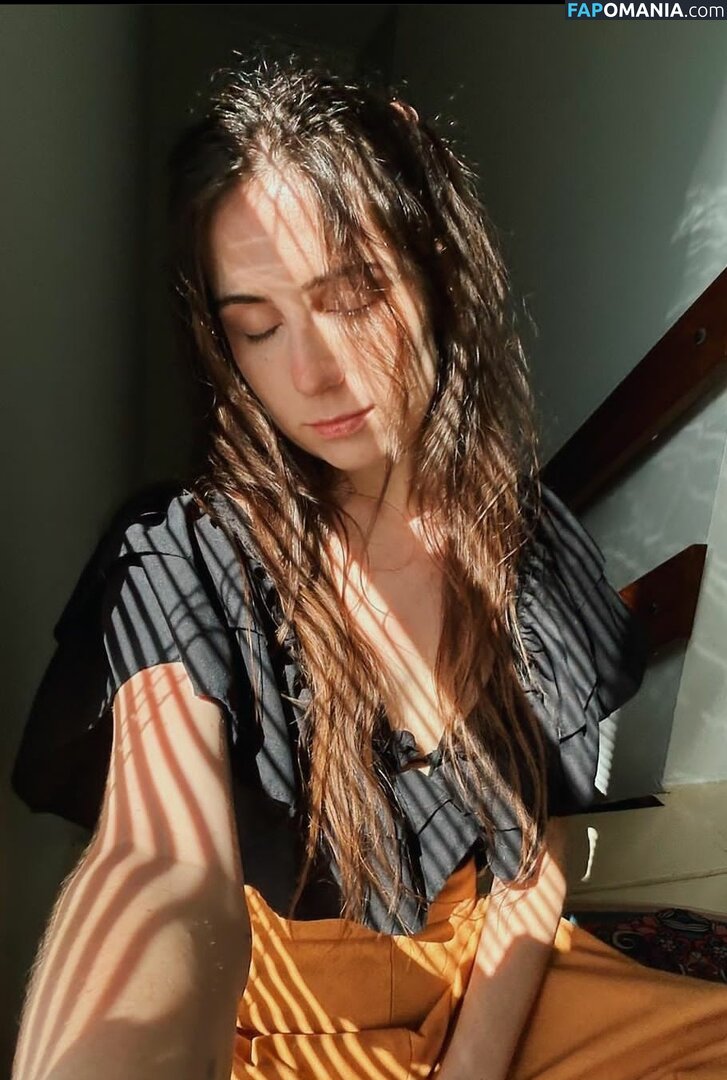 Doddleoddle / Dodie Clark Naakt OnlyFans  Gelekte foto #202