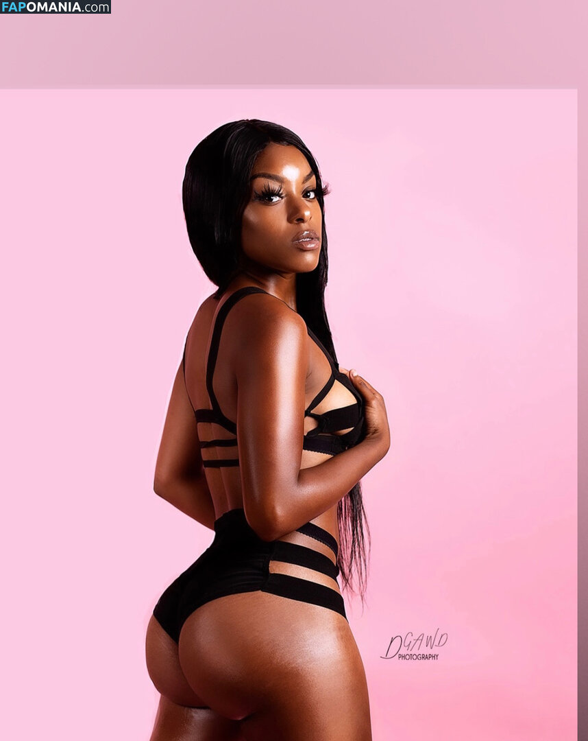 donna / donnaque3n / donnaqueen Naakt OnlyFans  Gelekte foto #1