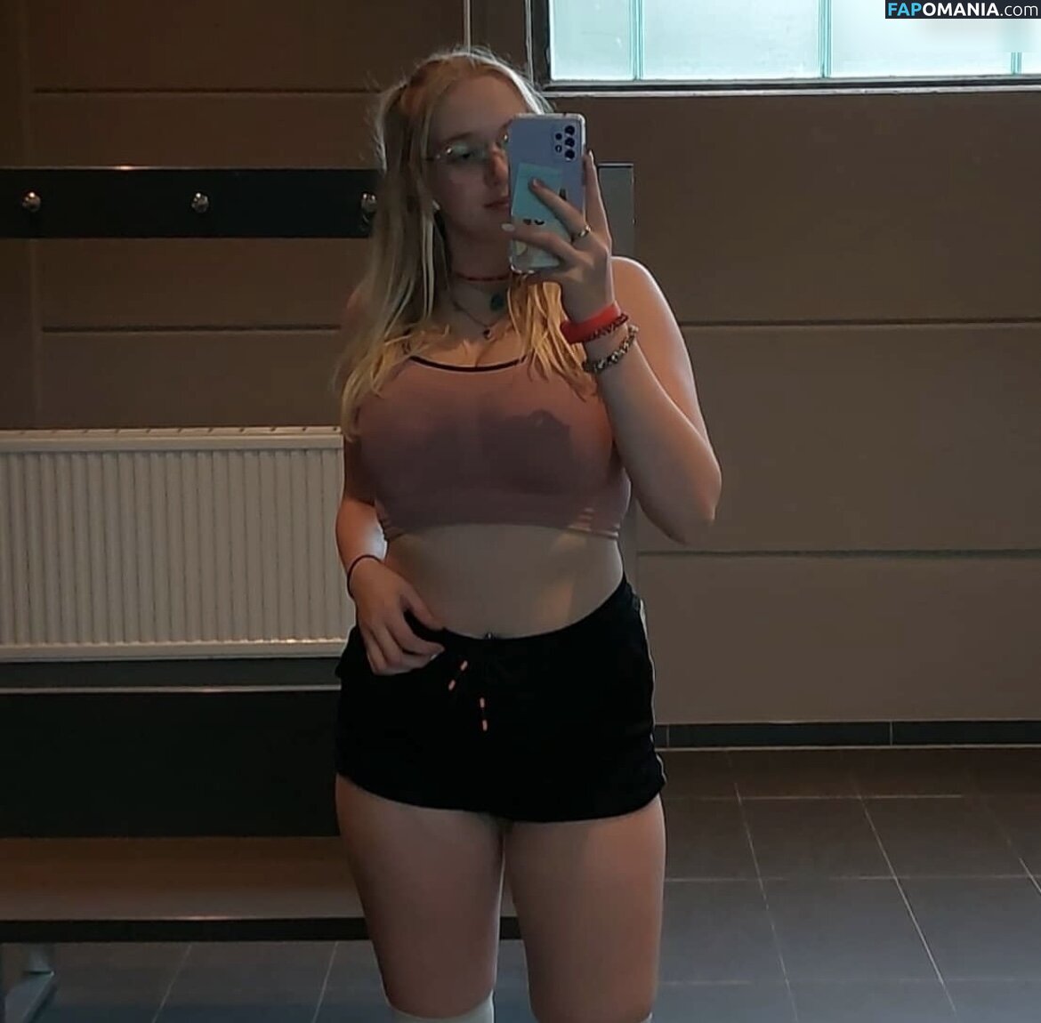 Dorfblondie Naakt OnlyFans  Gelekte foto #79
