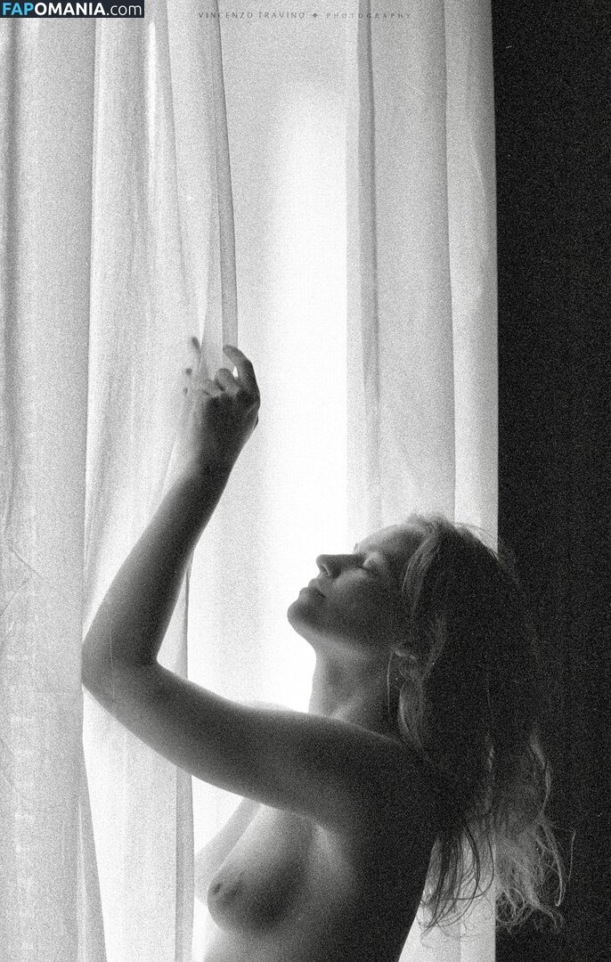 Dovile Jankauskaite / dovilejankauskaite / dovileparis Naakt OnlyFans  Gelekte foto #4
