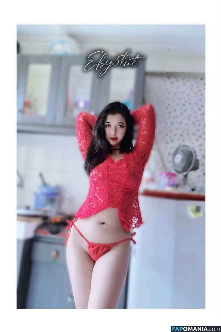 Eby Sarasvati / Eby5lut / EbySarasvati Naakt OnlyFans  Gelekte foto #47