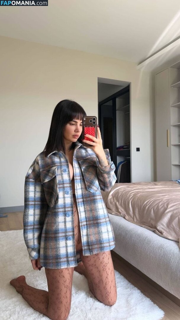 Ece Ronay / Eceronayofficial Naakt OnlyFans  Gelekte foto #4