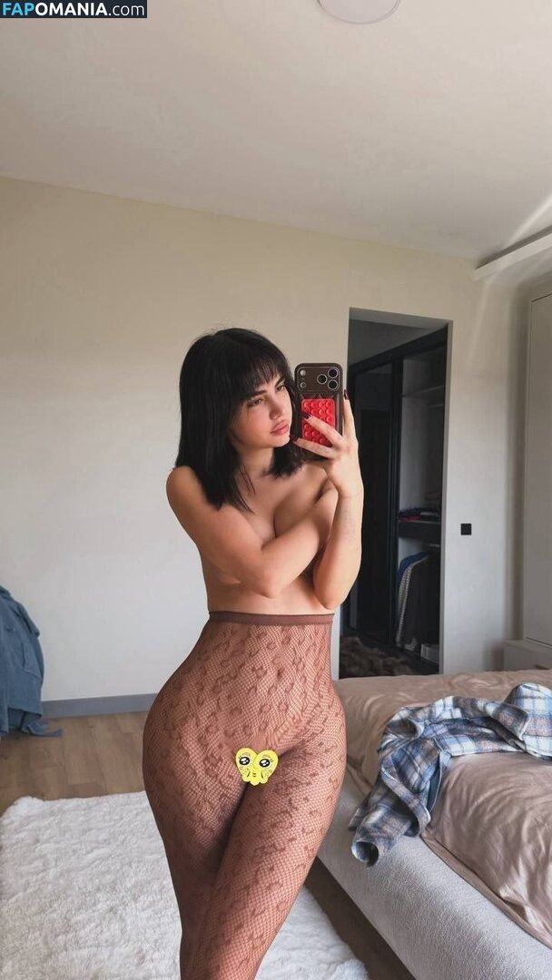 Ece Ronay / Eceronayofficial Naakt OnlyFans  Gelekte foto #6