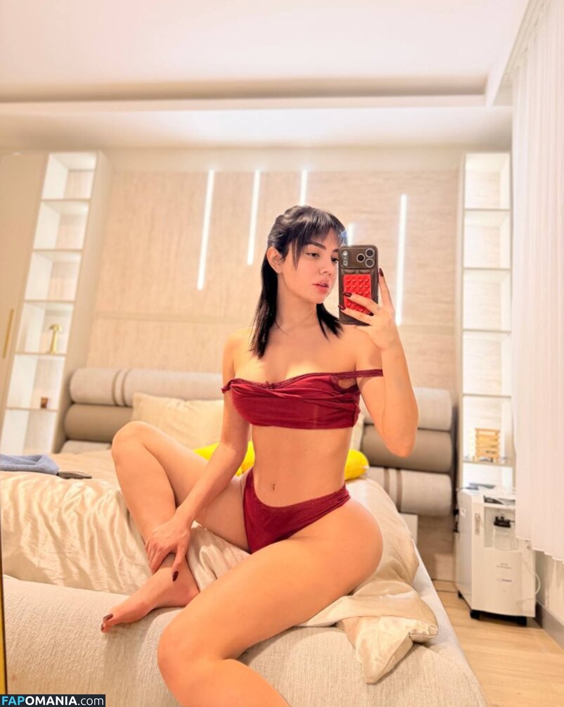 Ece Ronay / Eceronayofficial Naakt OnlyFans  Gelekte foto #11