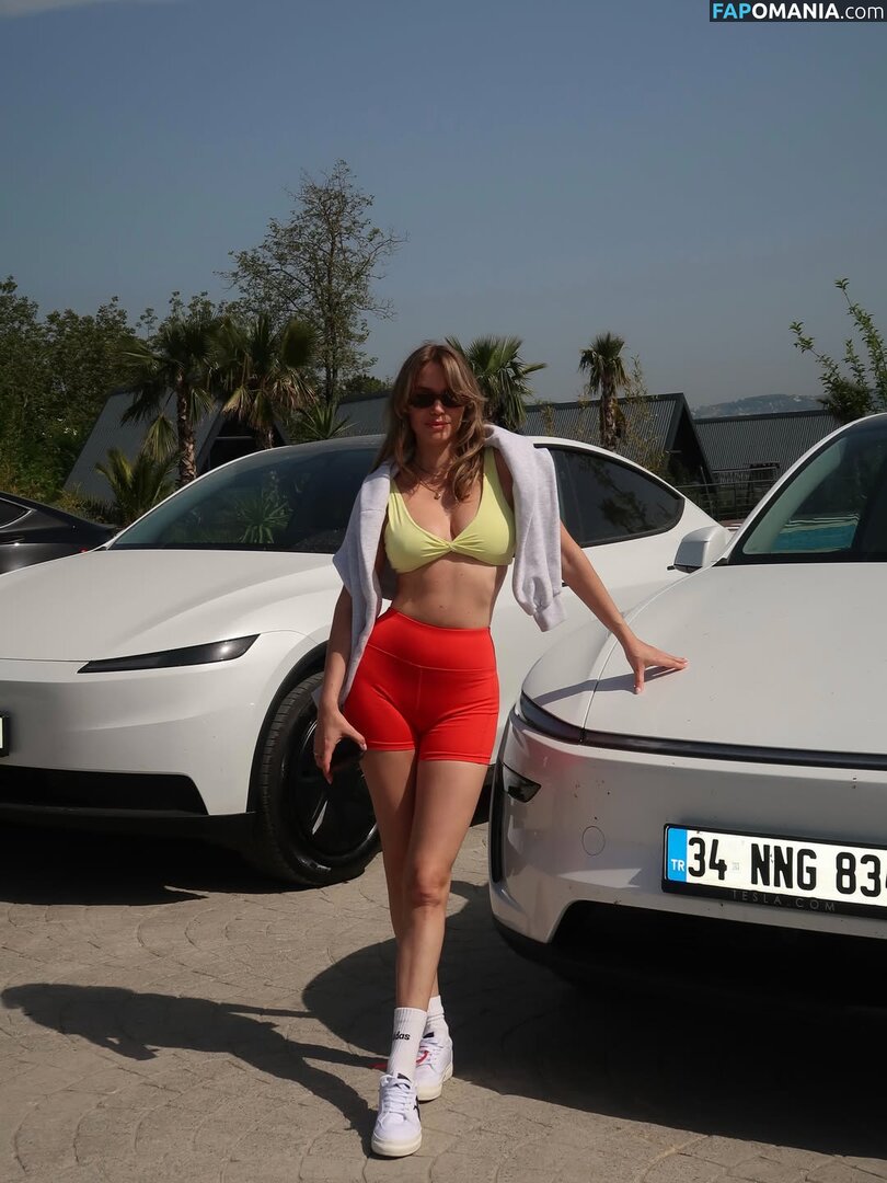 1ecemkaravus / Ecem Karavus / ecmkrvs / https: Naakt OnlyFans  Gelekte foto #7