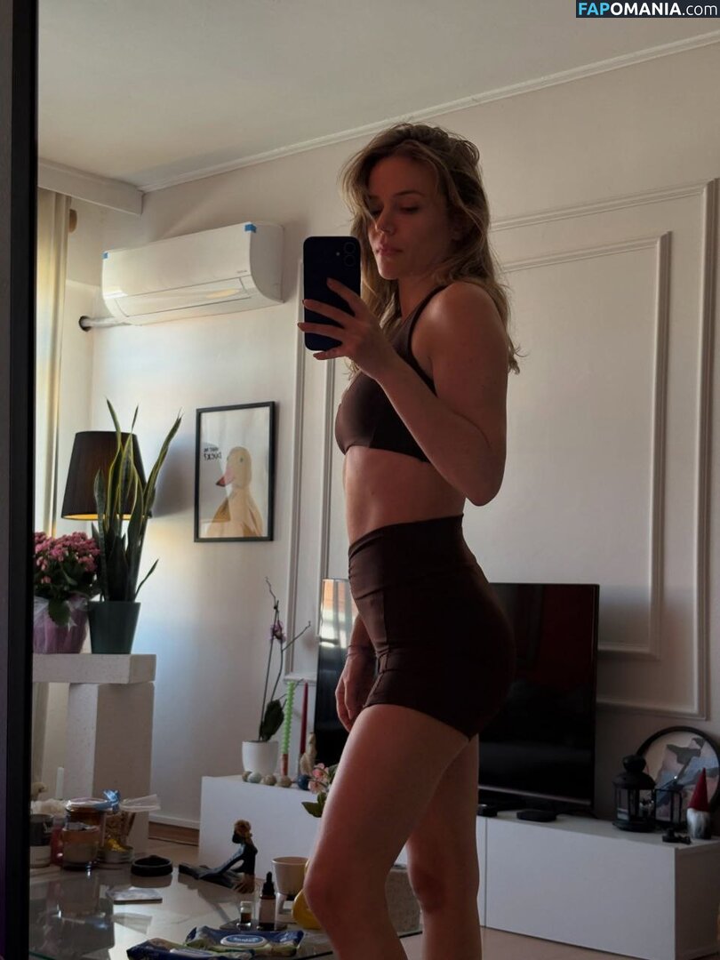 1ecemkaravus / Ecem Karavus / ecmkrvs / https: Naakt OnlyFans  Gelekte foto #20