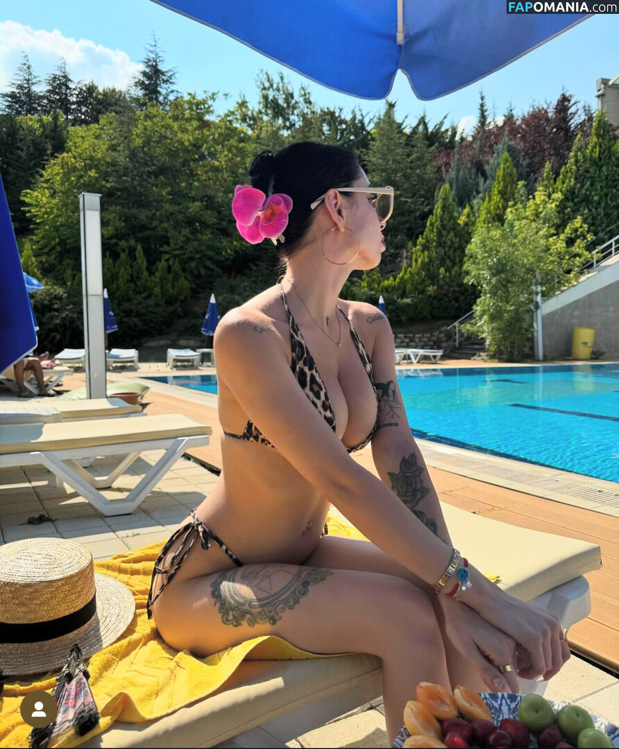 Edibe Bereket / Madamelyax Naakt OnlyFans  Gelekte foto #6