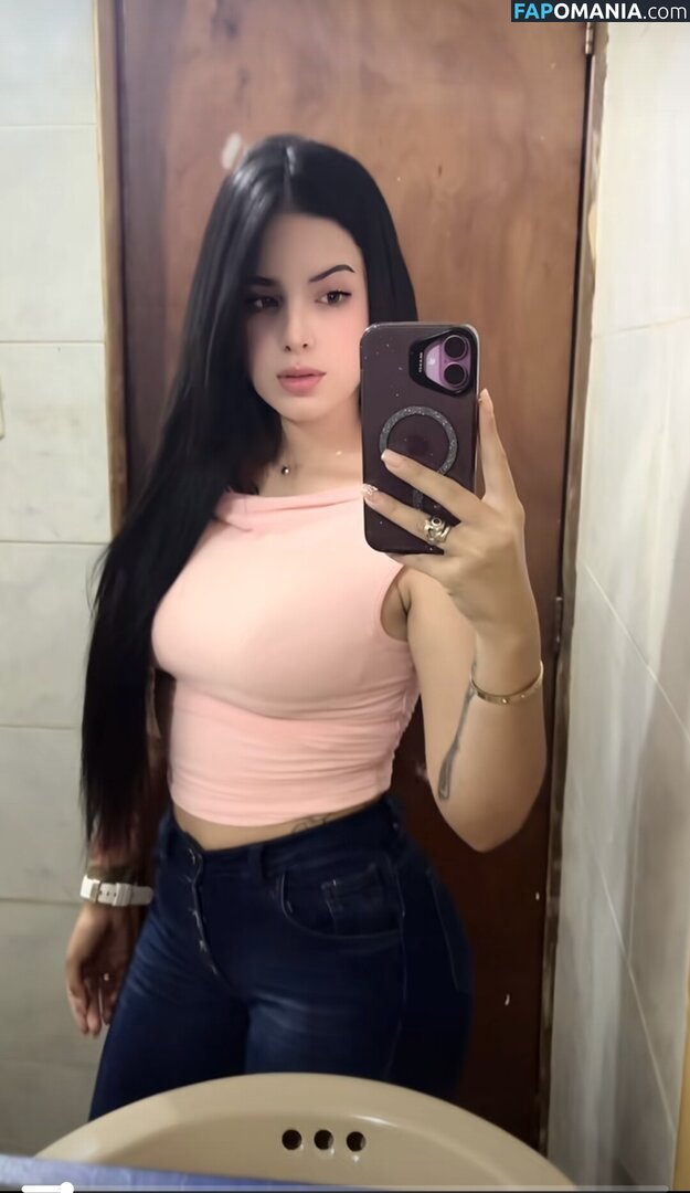Edvcf16 / charlottegonzalez_02 Naakt OnlyFans  Gelekte foto #1