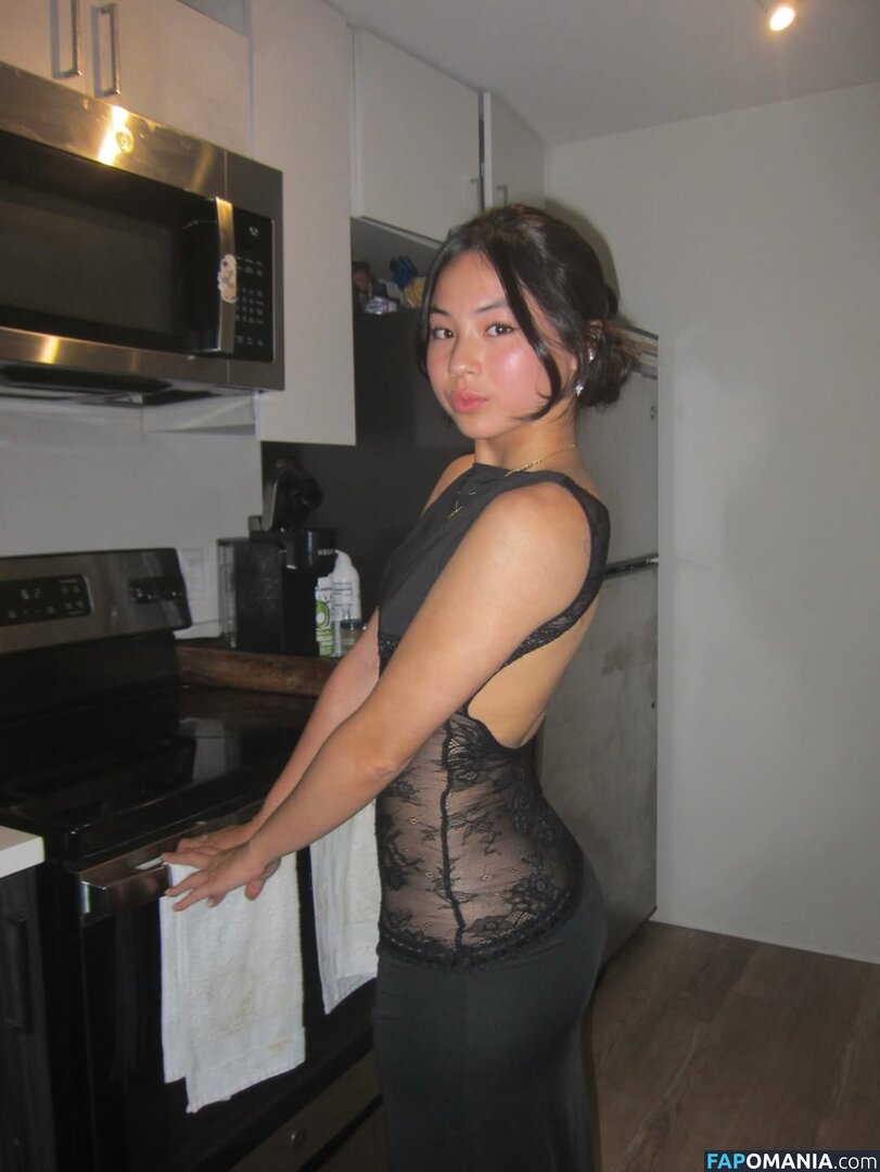 Elaine Gu / elainegu_ Naakt OnlyFans  Gelekte foto #6