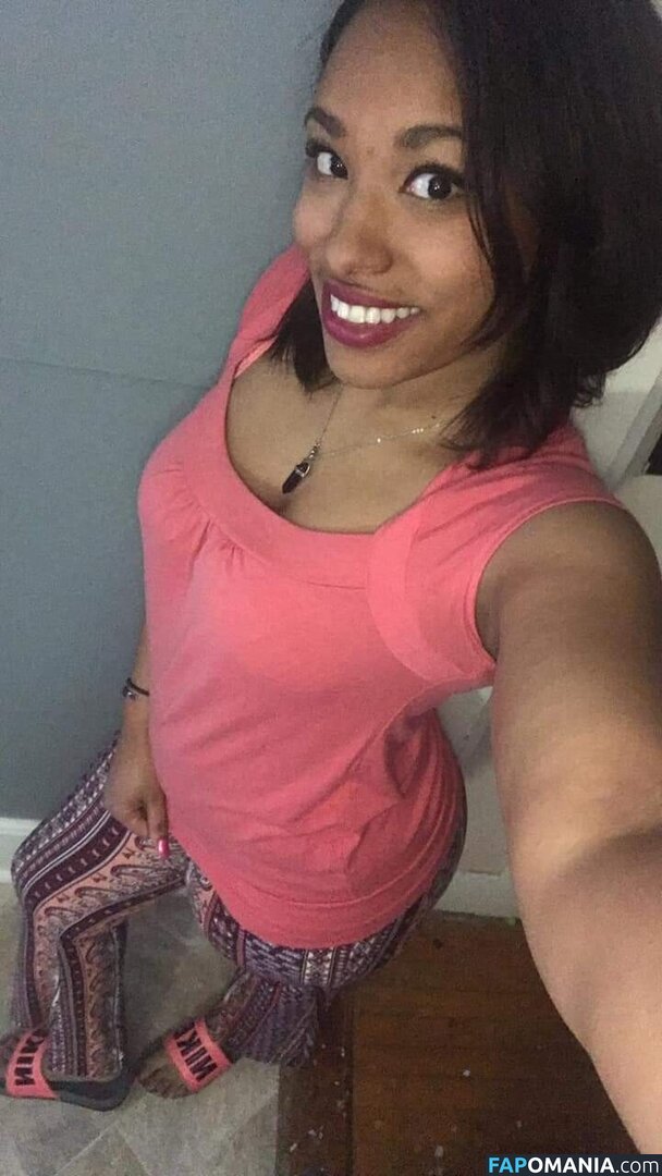 Elaynah Naakt OnlyFans  Gelekte foto #1