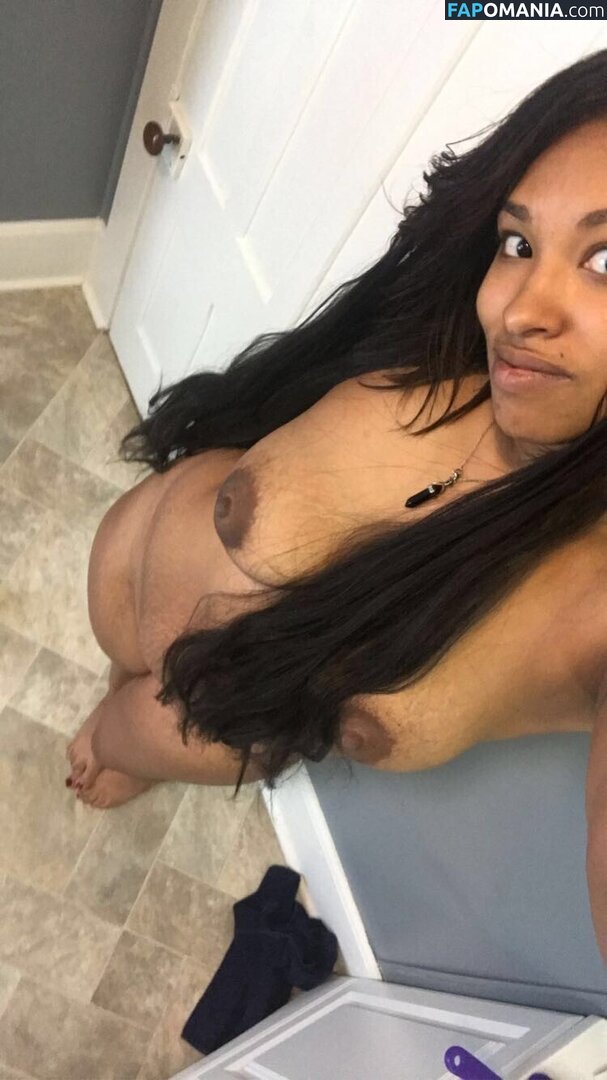Elaynah Naakt OnlyFans  Gelekte foto #13